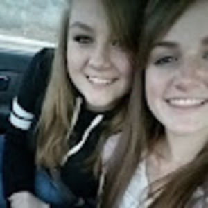 Meet your Posher, Pauline